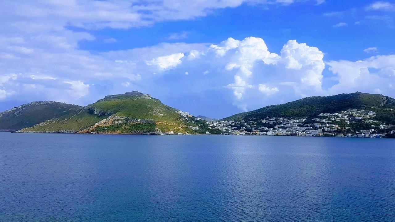 Atlazia Suites Алинда Екстериор снимка