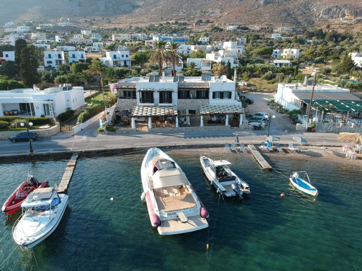 Atlazia Suites Алинда Екстериор снимка